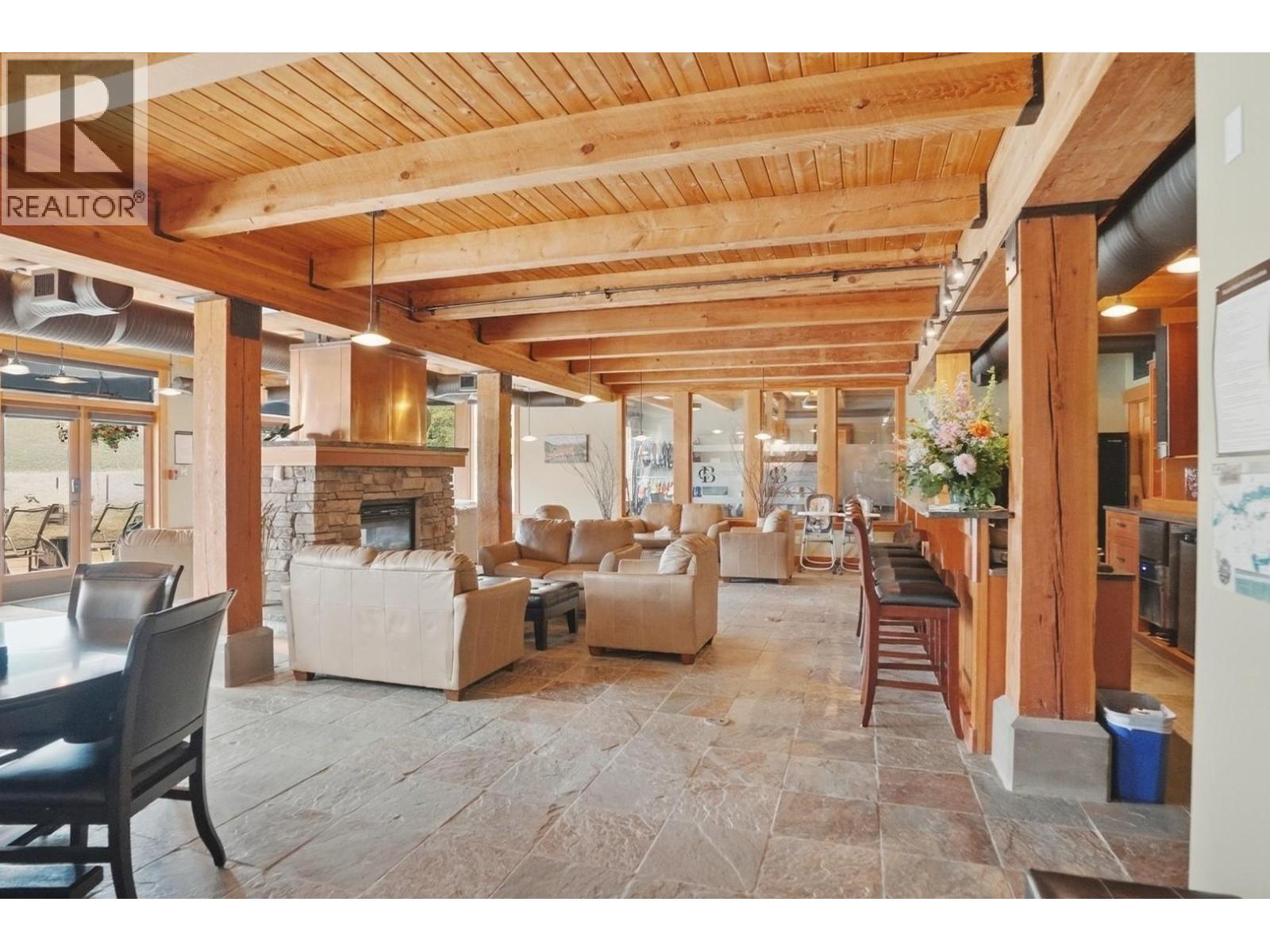 16 2479 Eagle Bay Road, Blind Bay