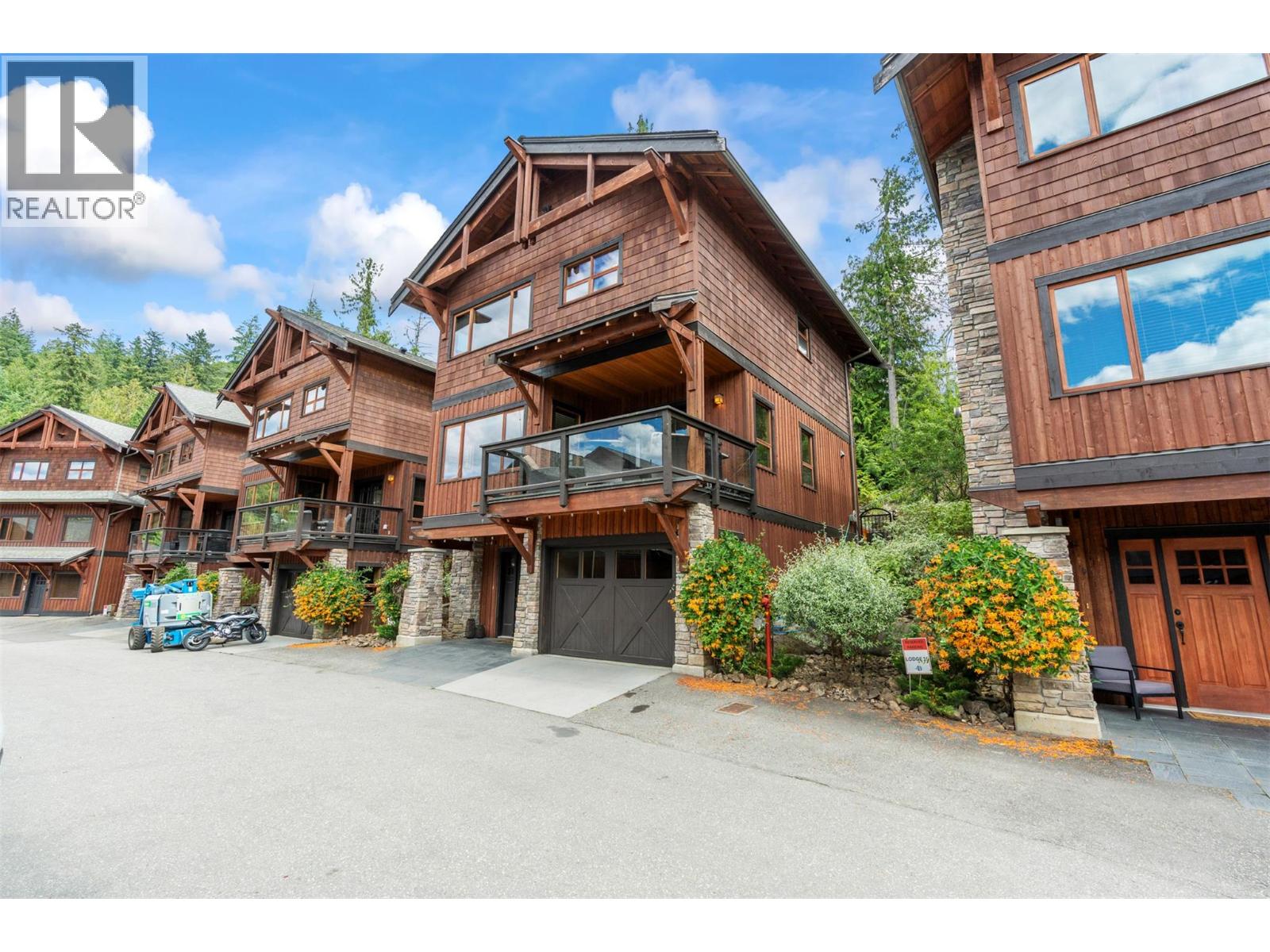 16 2479 Eagle Bay Road, Blind Bay