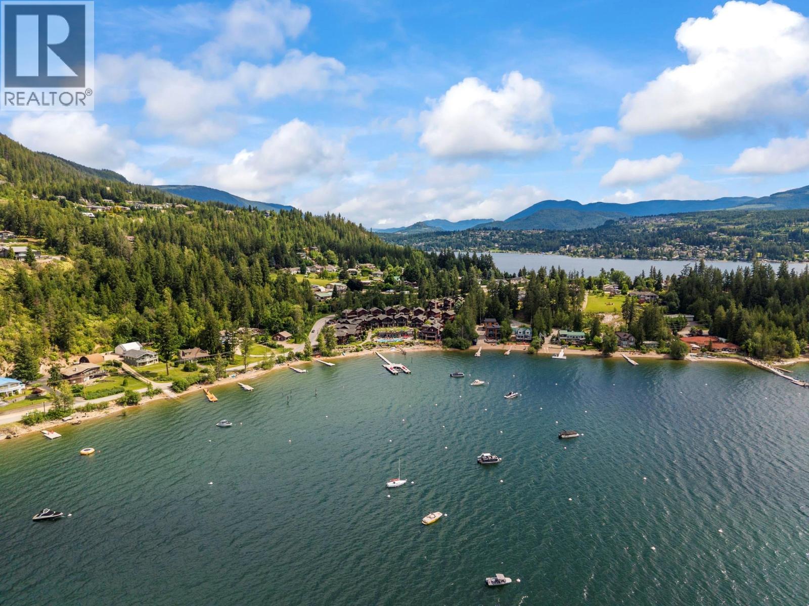 16 2479 Eagle Bay Road, Blind Bay