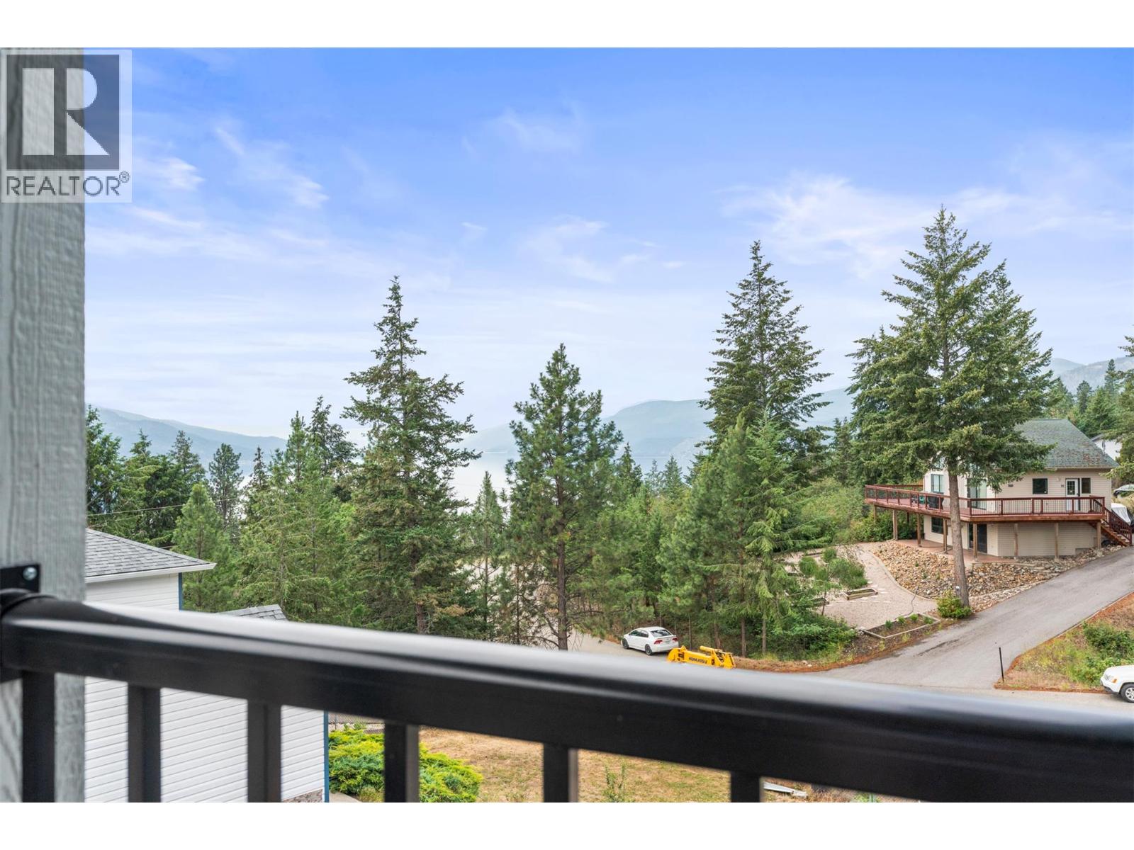 36 Spruce Drive - Image 11