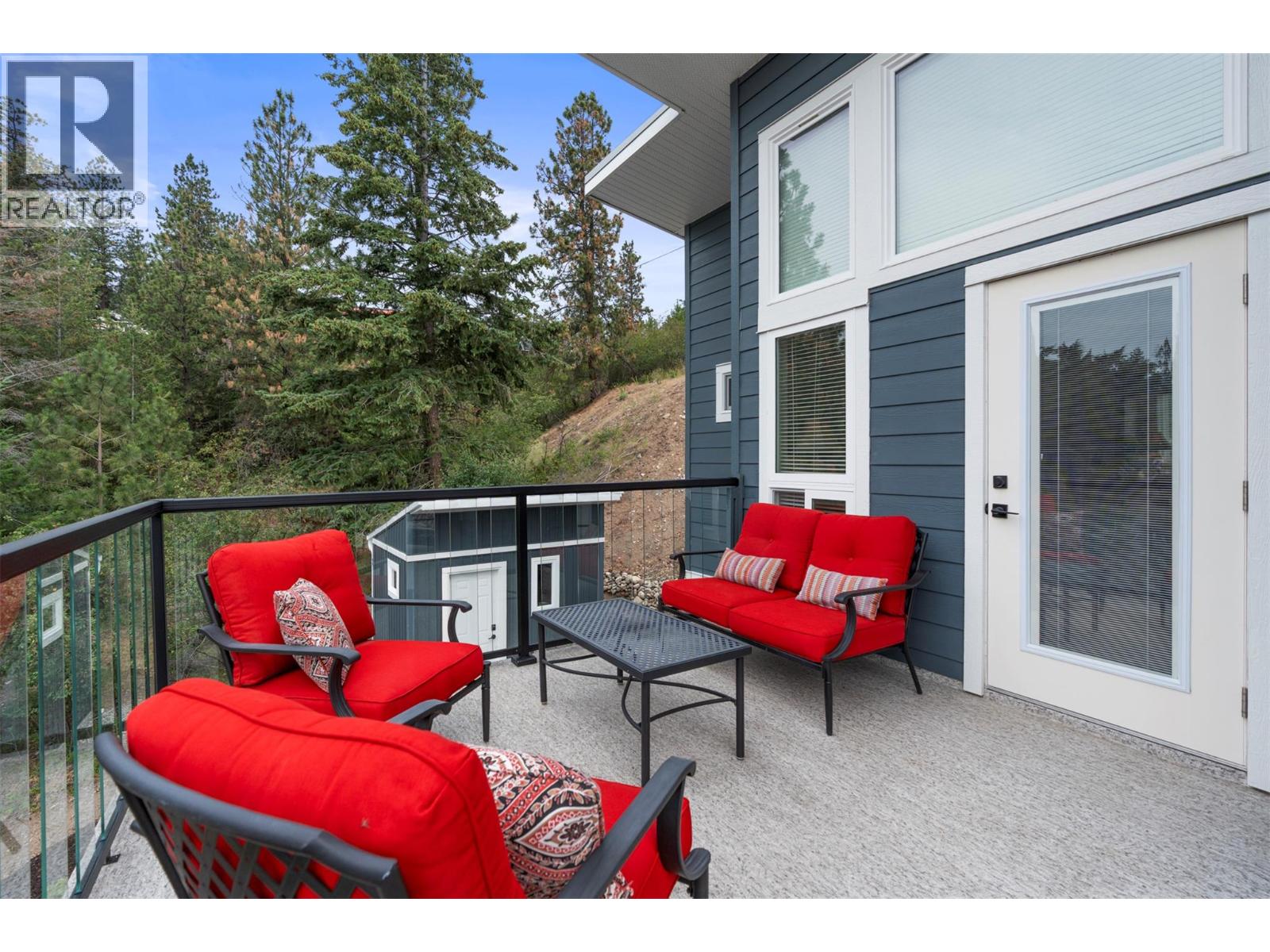 36 Spruce Drive - Image 40