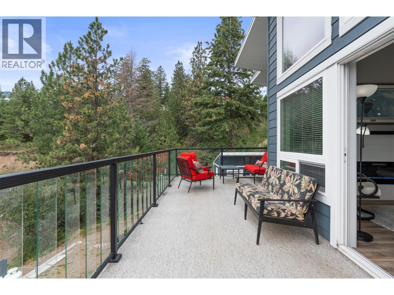 36 Spruce Drive - Image 39