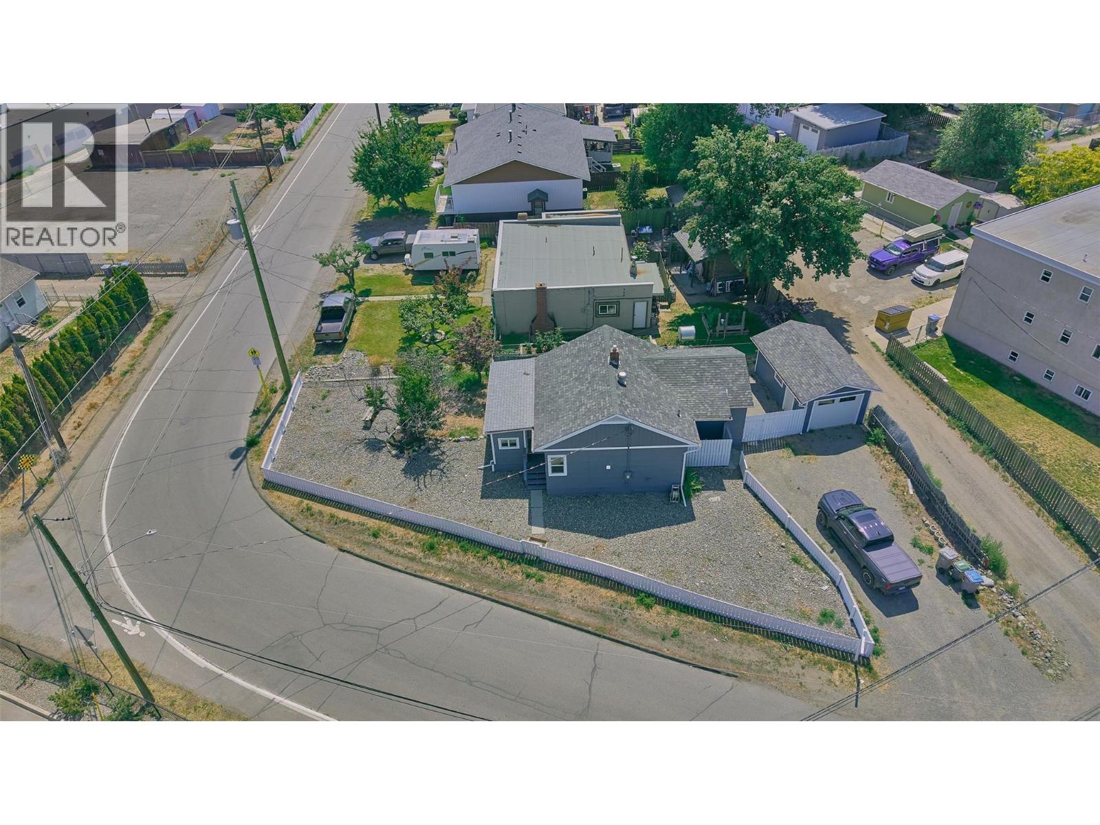 121 Willow Street