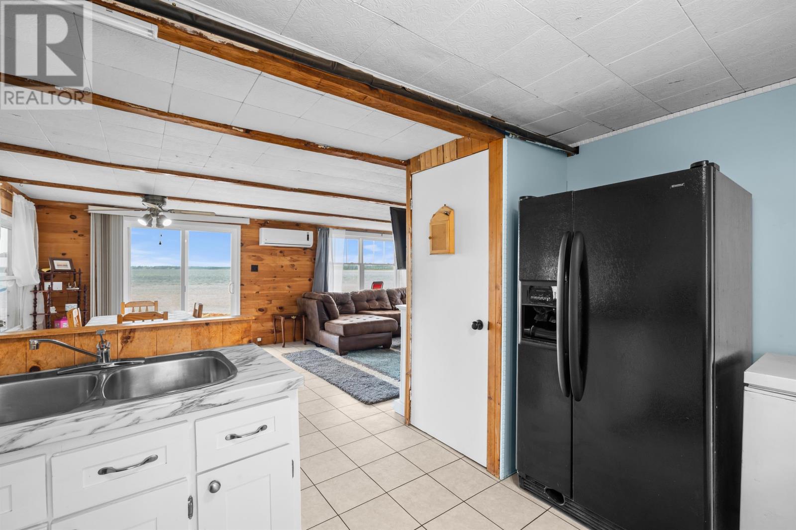 22&24 Kinfolk Lane - Image 11
