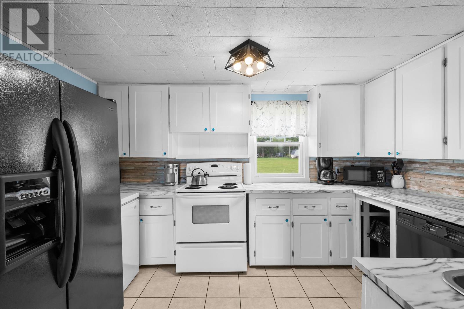 22&24 Kinfolk Lane - Image 5
