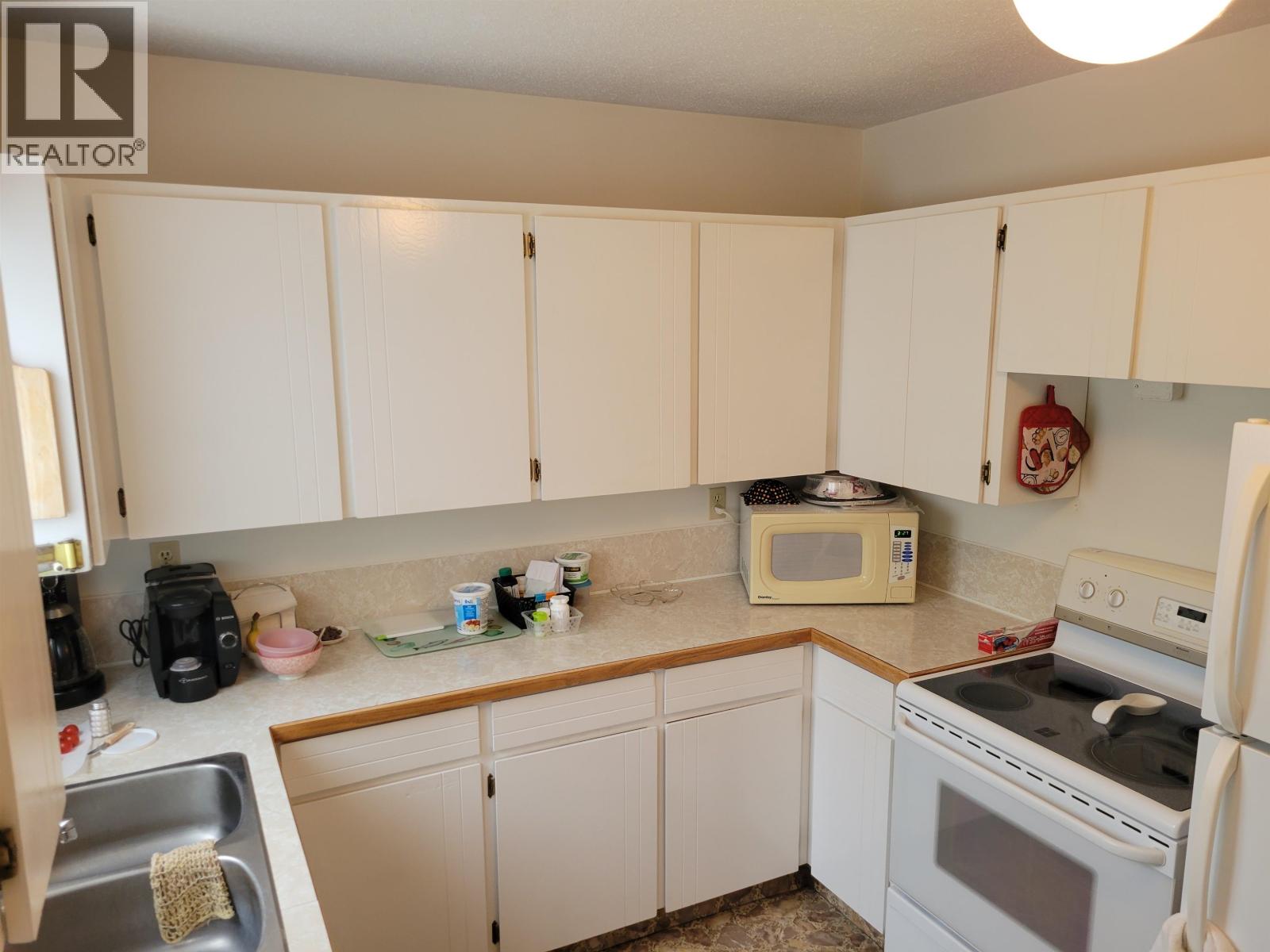113 W 6TH STREET - Image 4