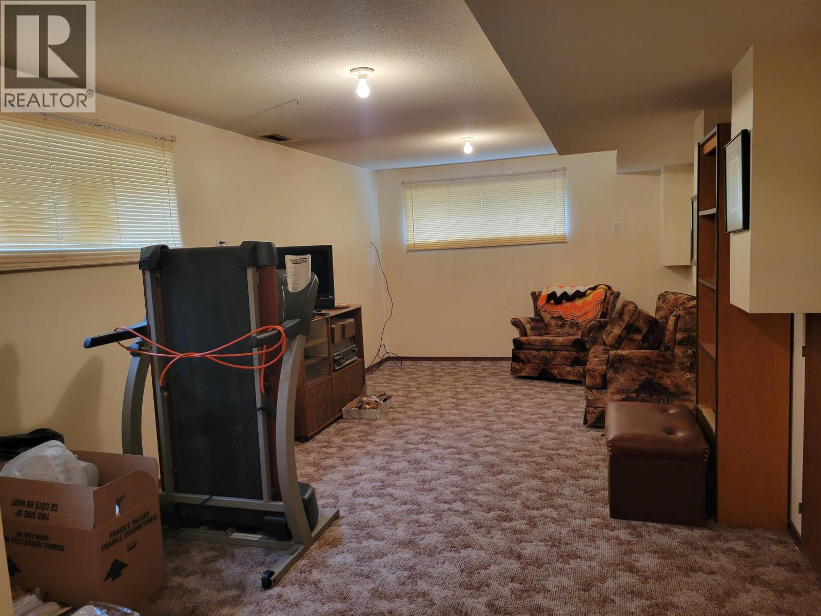 113 W 6TH STREET - 19