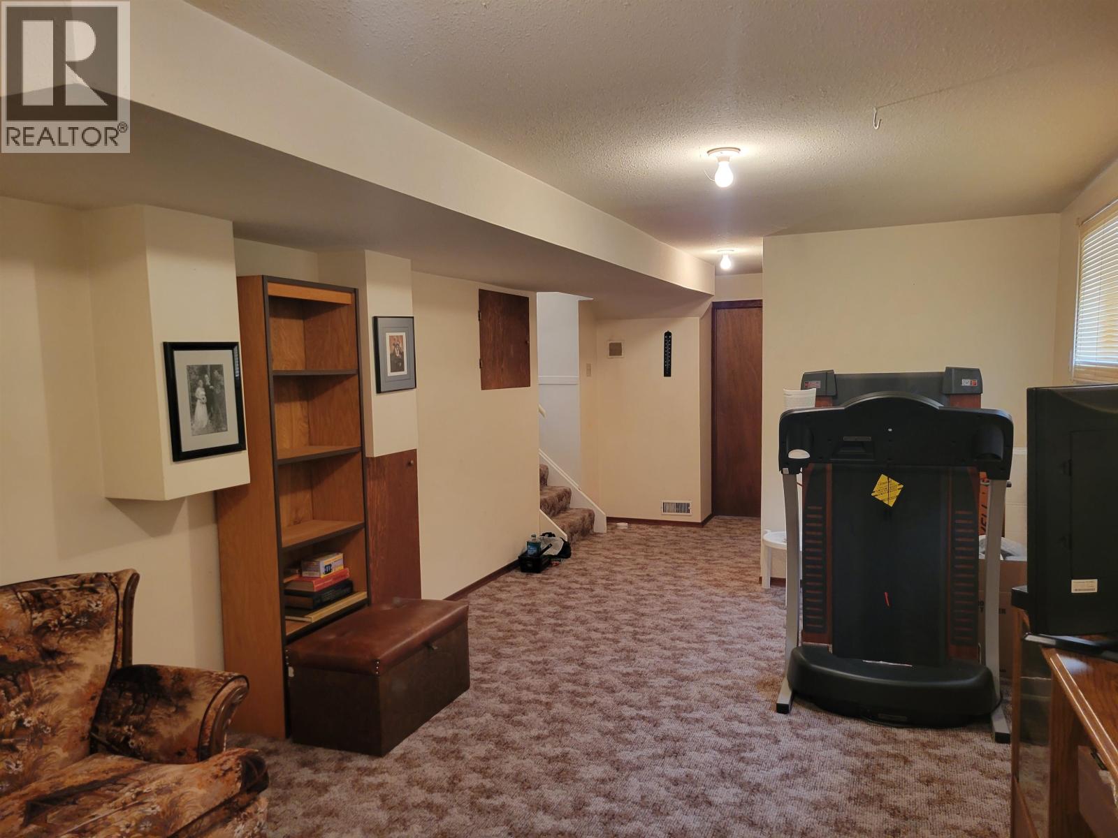 113 W 6TH STREET - Image 20