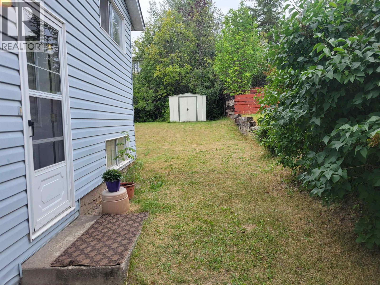 113 W 6TH STREET - 26
