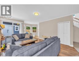 1318 Mclellan Drive, Coquitlam, BC V3E2K3 Photo 18