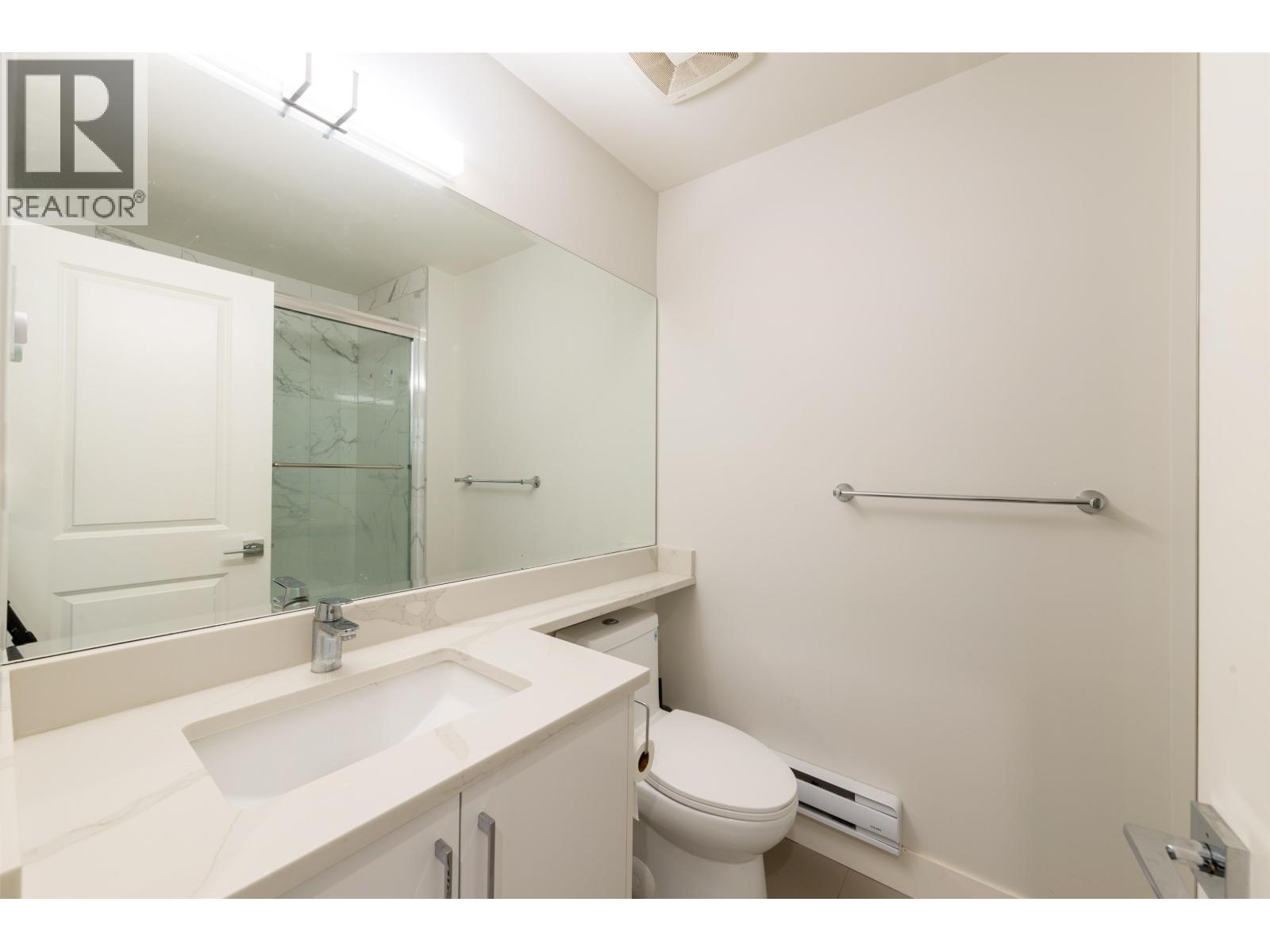 3 Bed, 2 Bath House for Sale in Richmond – 9 9211 MCKIM WAY, Richmond – MLS# R3150649 - Image 27