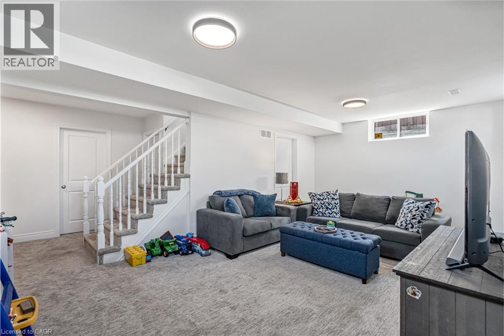 168 CARLTON Street - 28