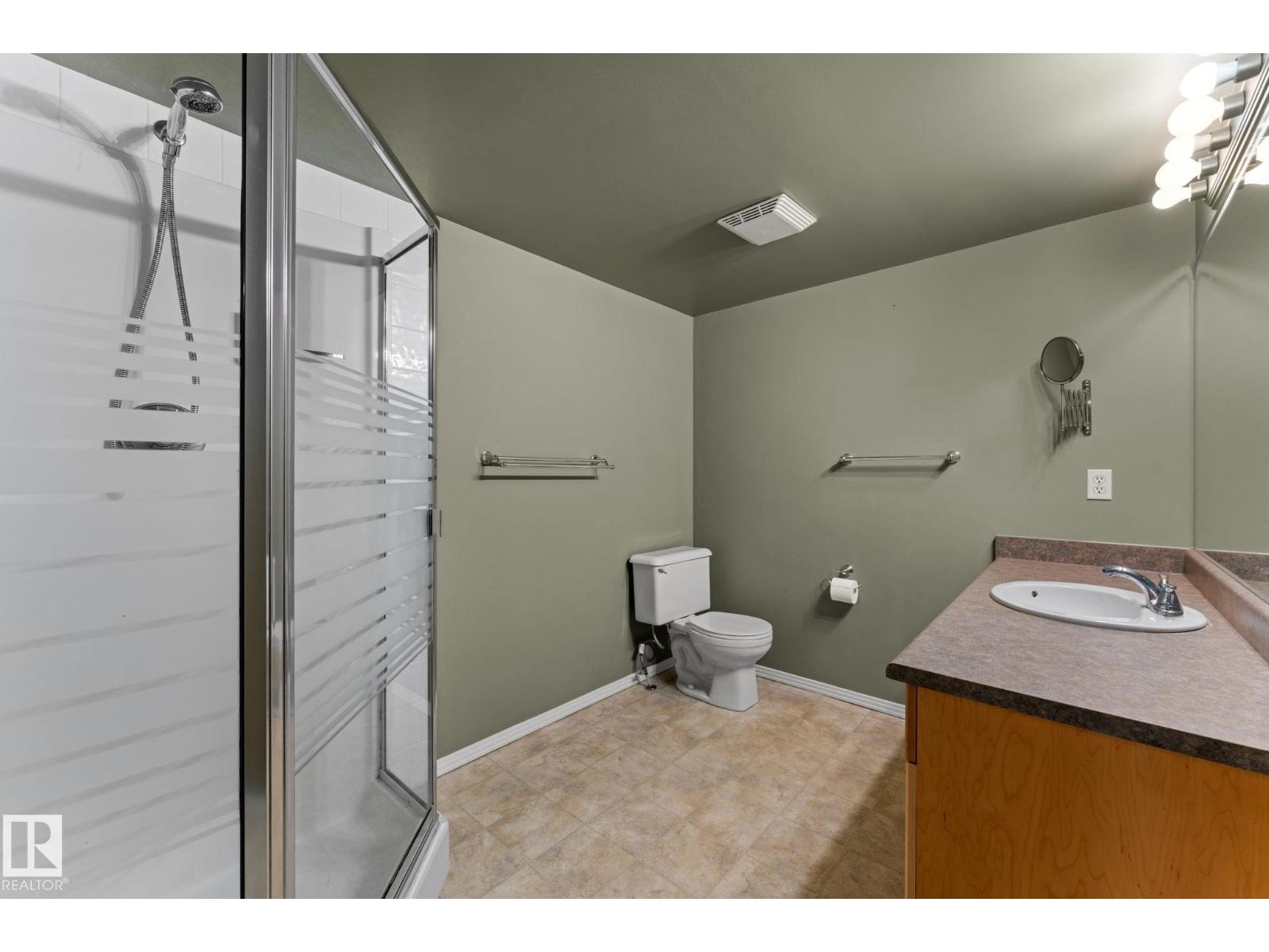#203 8909 100 ST NW - 29
