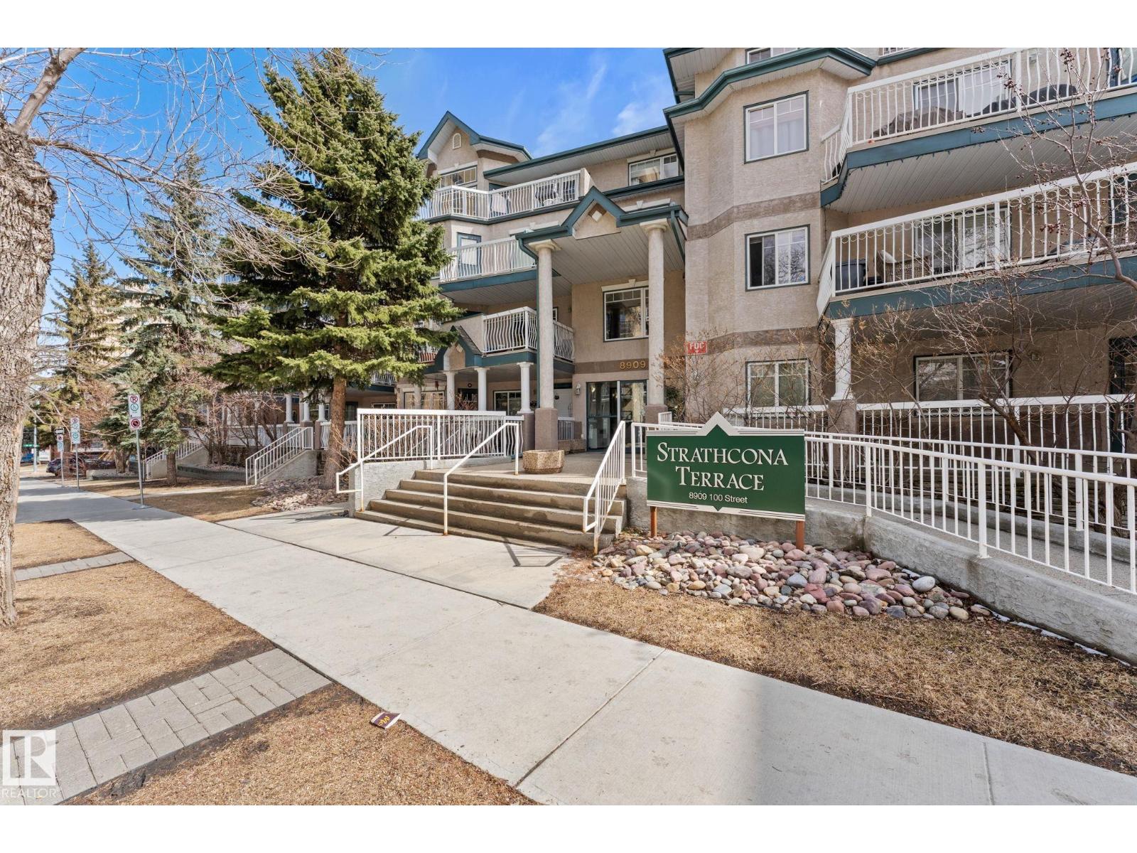 #203 8909 100 ST NW - 3