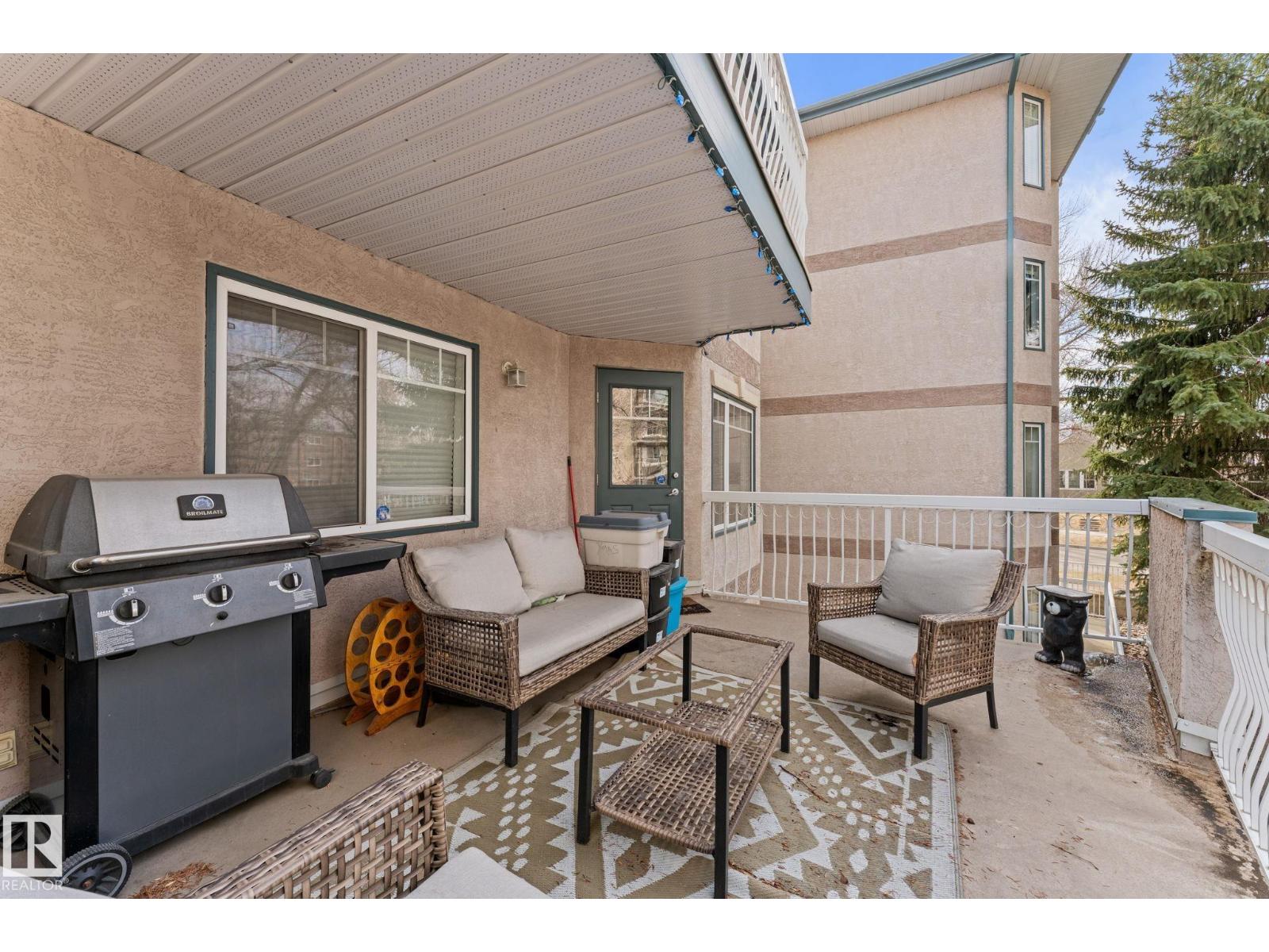 #203 8909 100 ST NW - Image 32