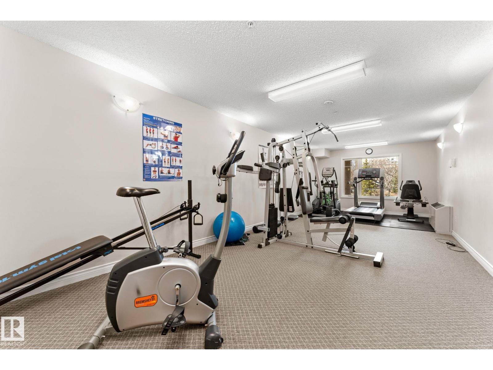 #203 8909 100 ST NW - 33