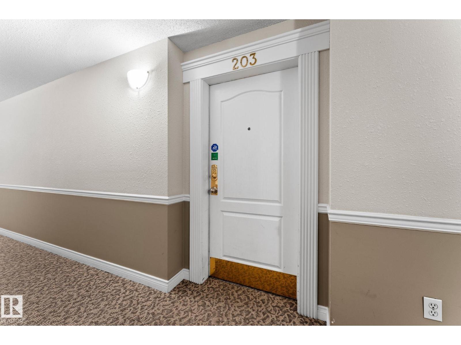 #203 8909 100 ST NW - Image 7