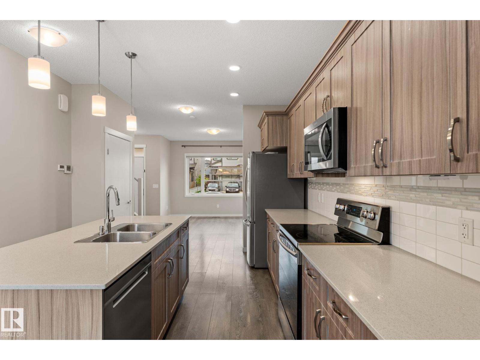 17159 49 ST NW - 12