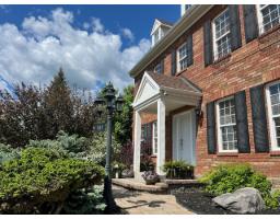 131 Rue Radmore, Gatineau, QC J8R3T7 Photo 42