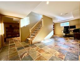 131 Rue Radmore, Gatineau, QC J8R3T7 Photo 34