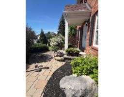 131 Rue Radmore, Gatineau, QC J8R3T7 Photo 43