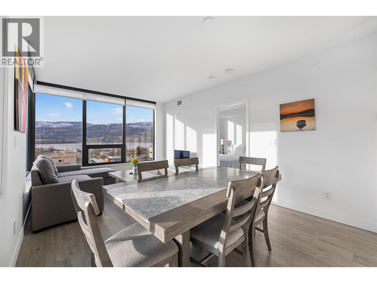 #905 1471 St Paul Street - 7