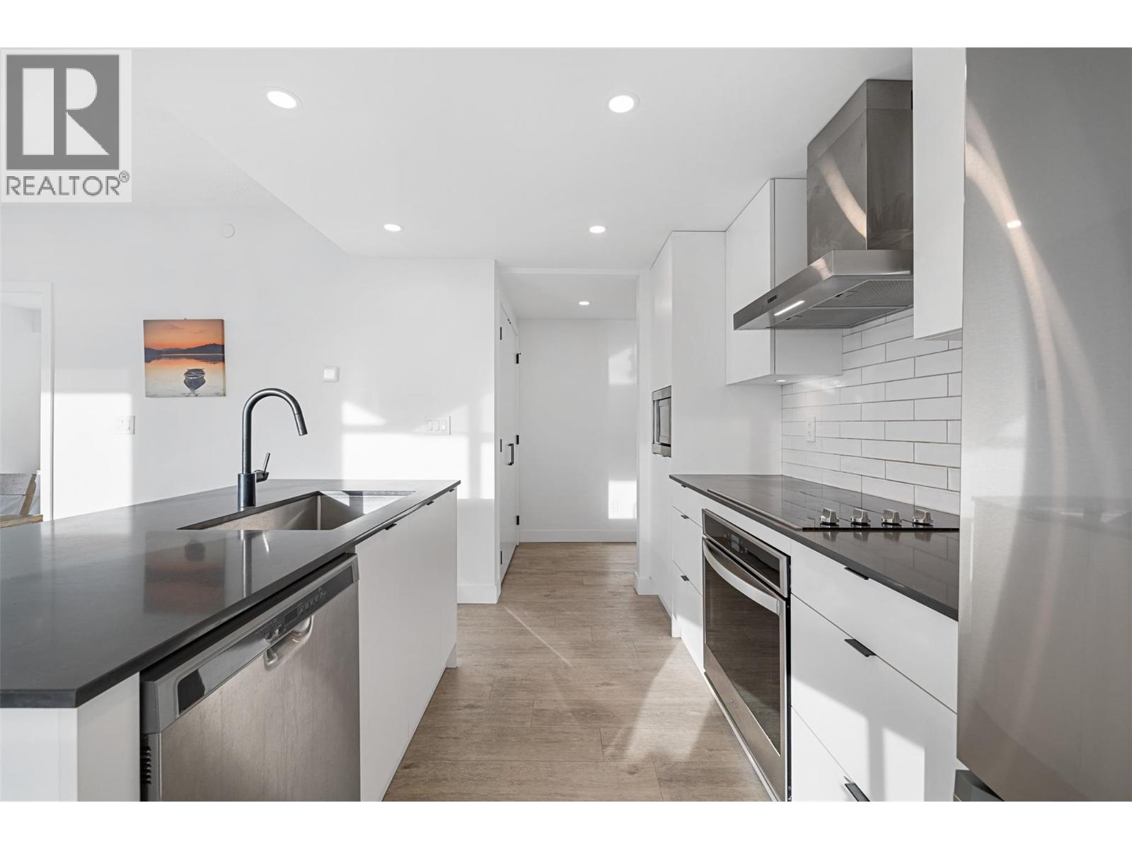 905 1471 St Paul Street, Kelowna