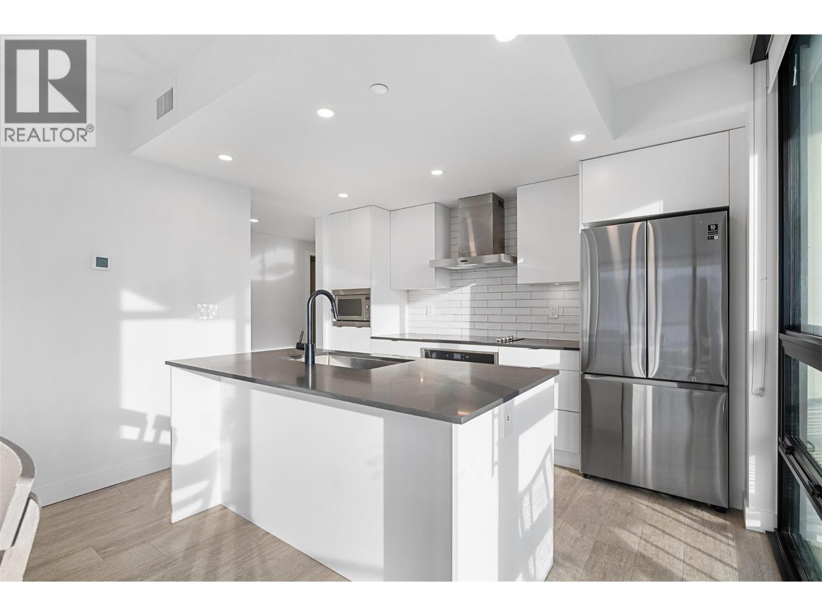 905 1471 St Paul Street, Kelowna