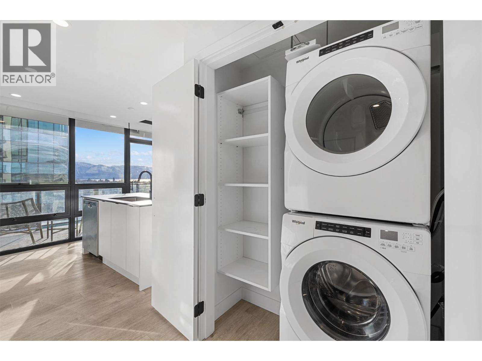 905 1471 St Paul Street, Kelowna