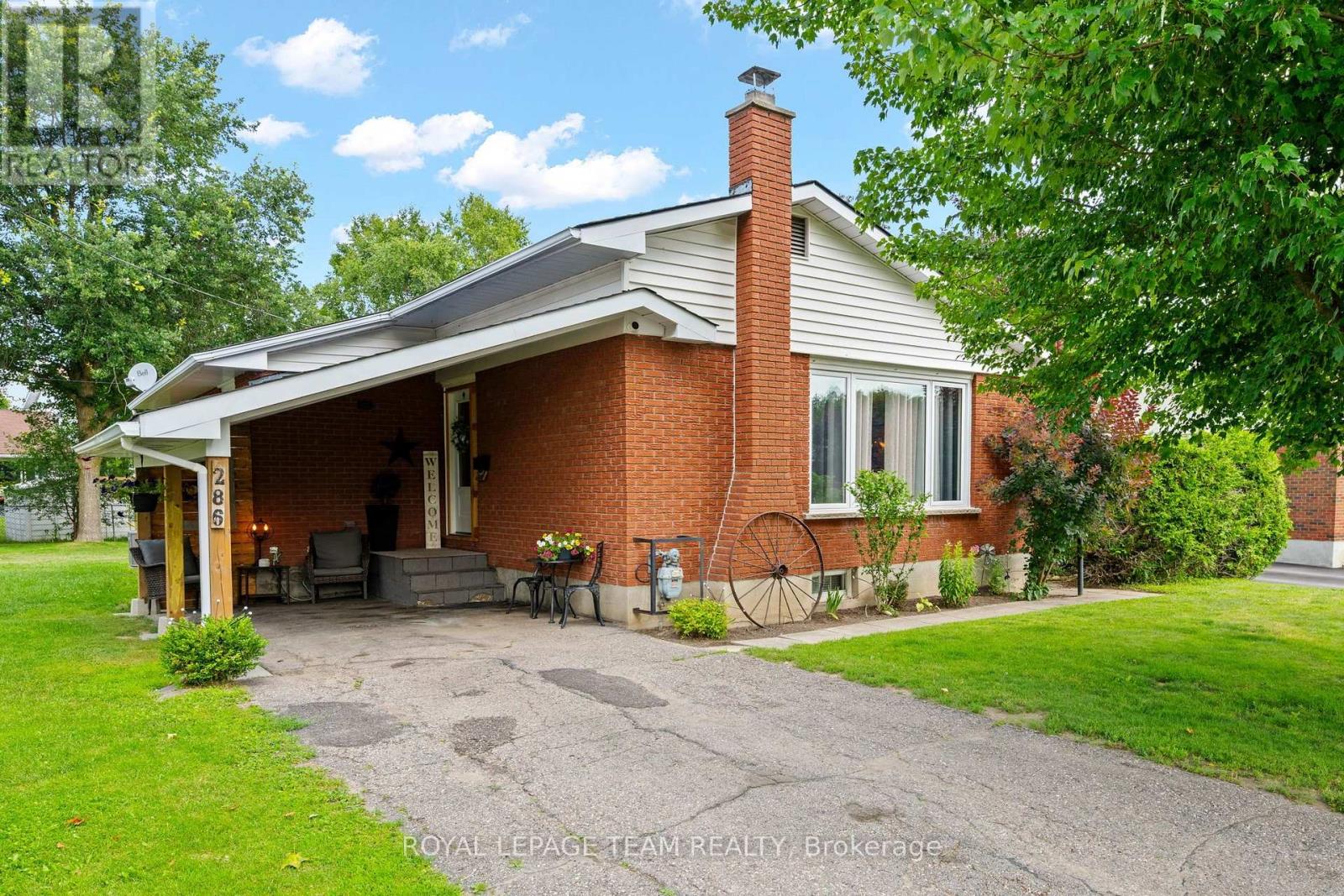 3 Bed, 2 Bath House for Sale in Renfrew – 286 JAMES STREET, Renfrew – MLS# X13615152