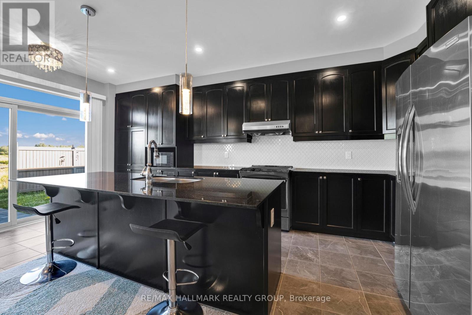 305 SWEETCLOVER WAY - 5