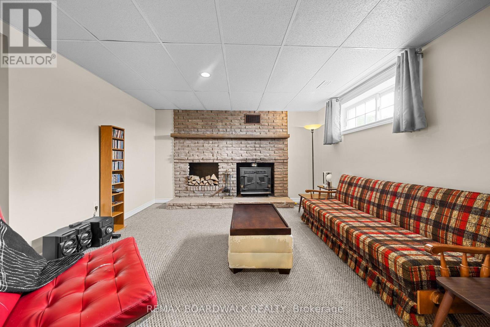 955 LACROIX ROAD - Image 33