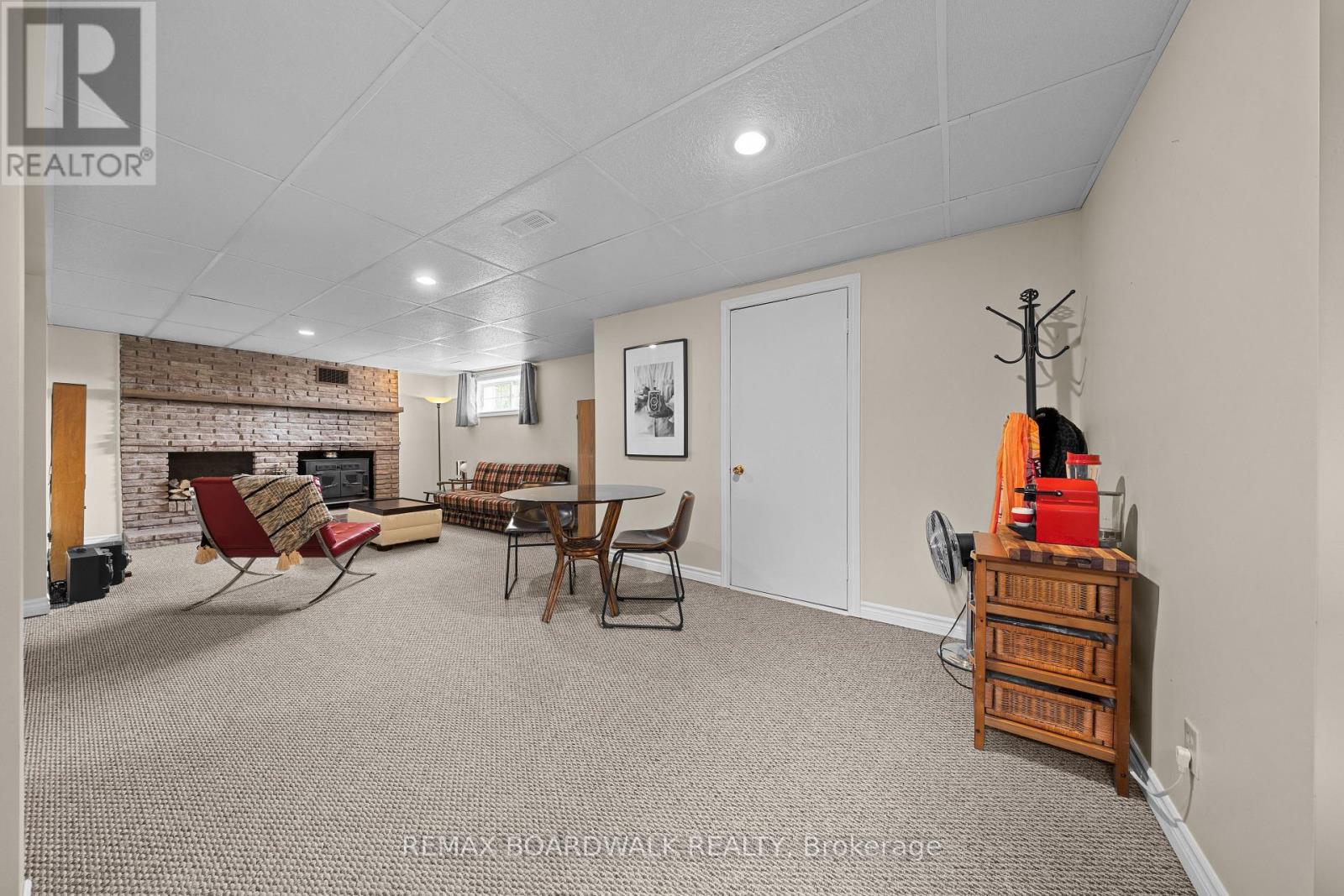 955 LACROIX ROAD - Image 39