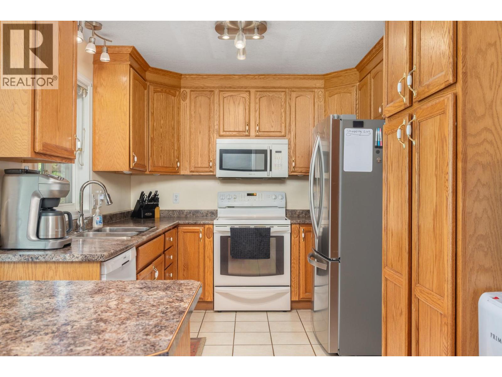 5515 Okanagan Avenue - 11