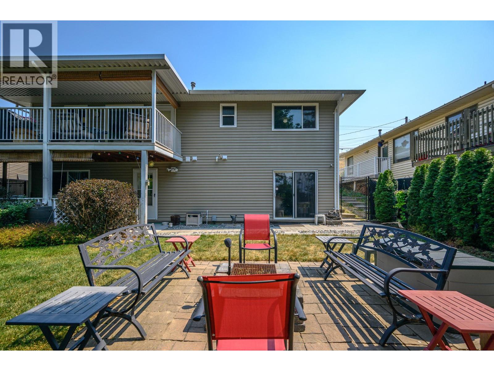 5515 Okanagan Avenue - 32