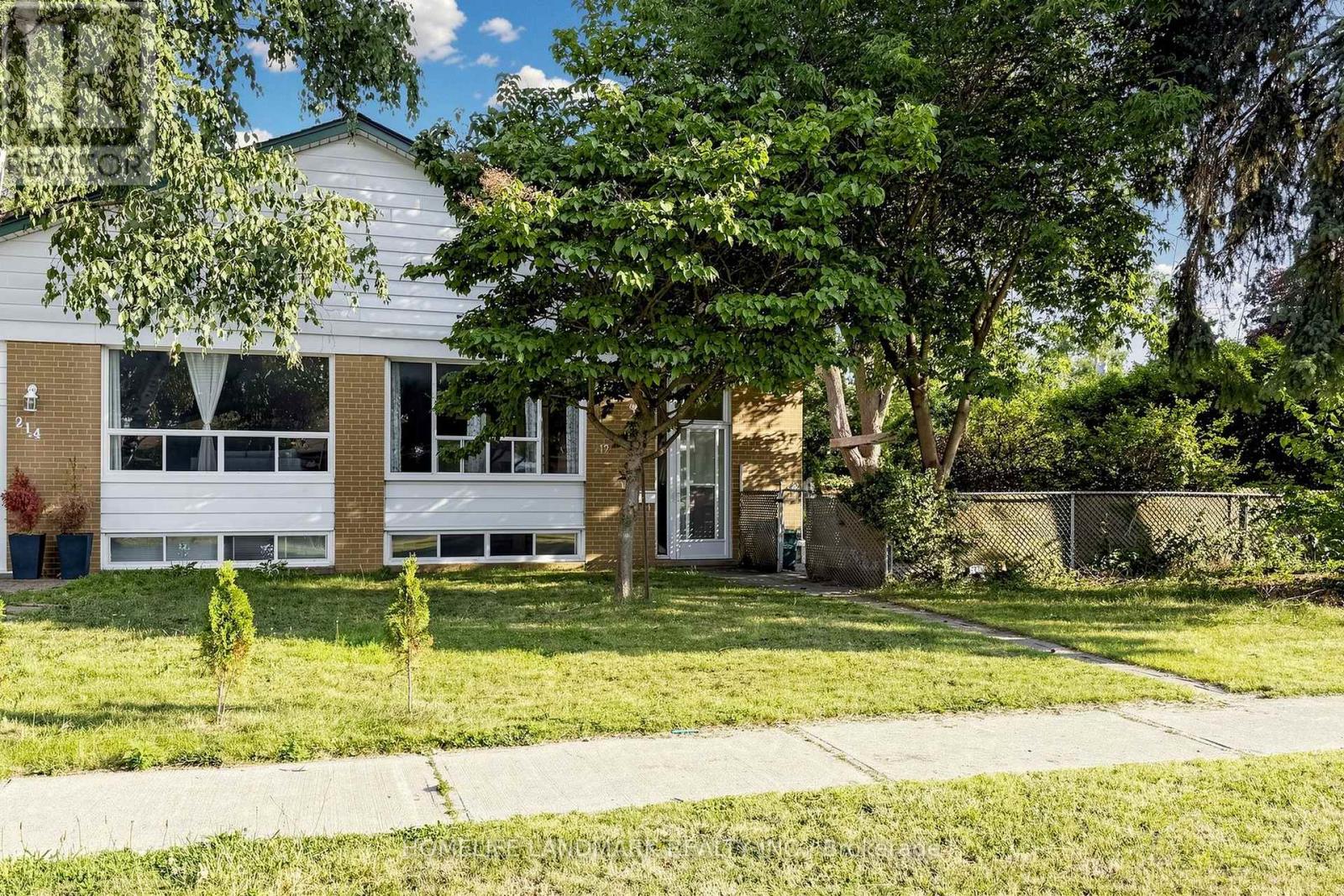 212 BEECHY DRIVE - 2