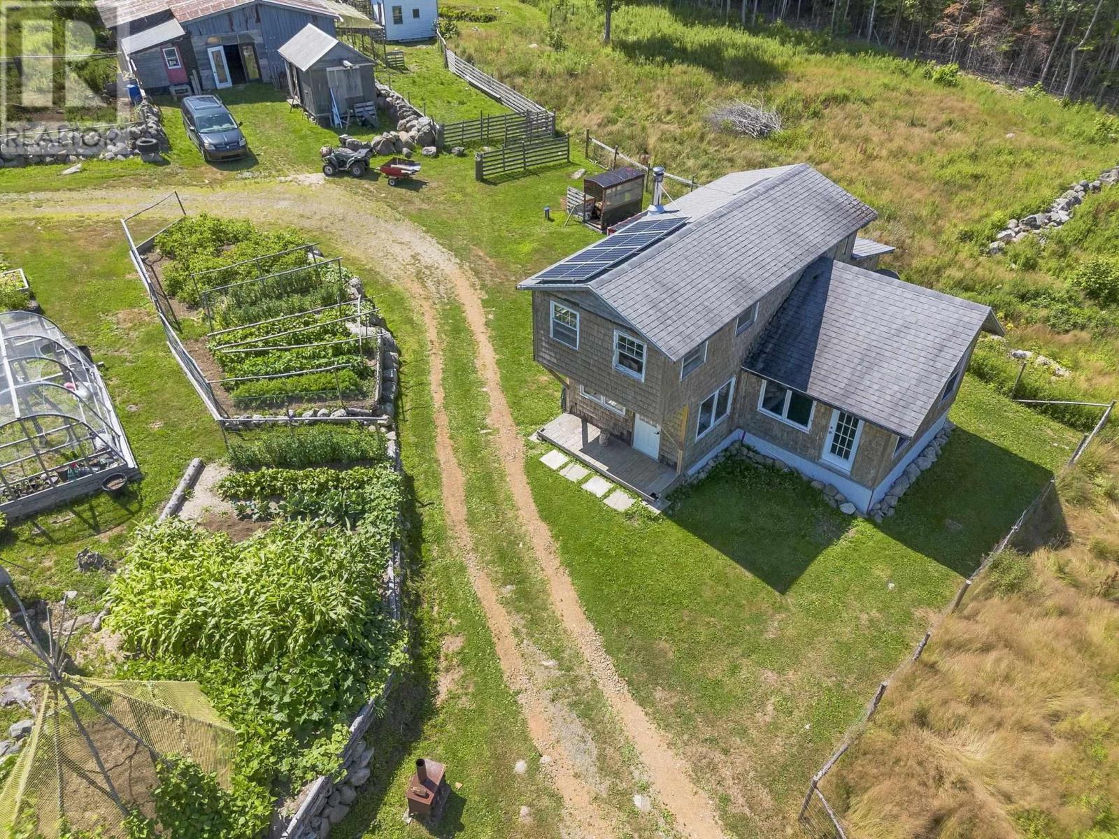 3828 Sissiboo Road - 32