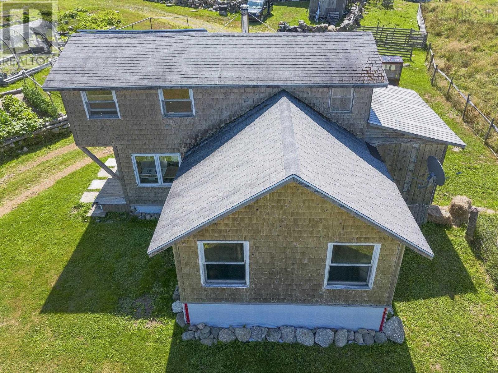 3828 Sissiboo Road - 4