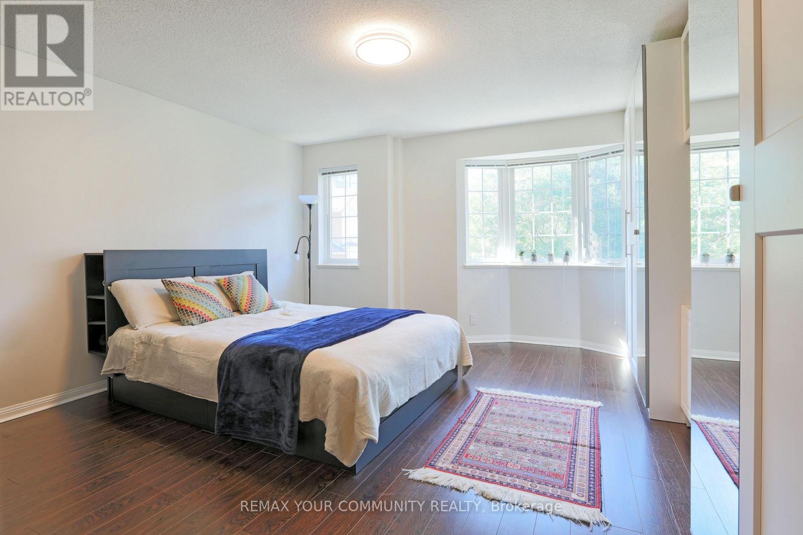 #1213 28 SOMMERSET WAY - Image 29