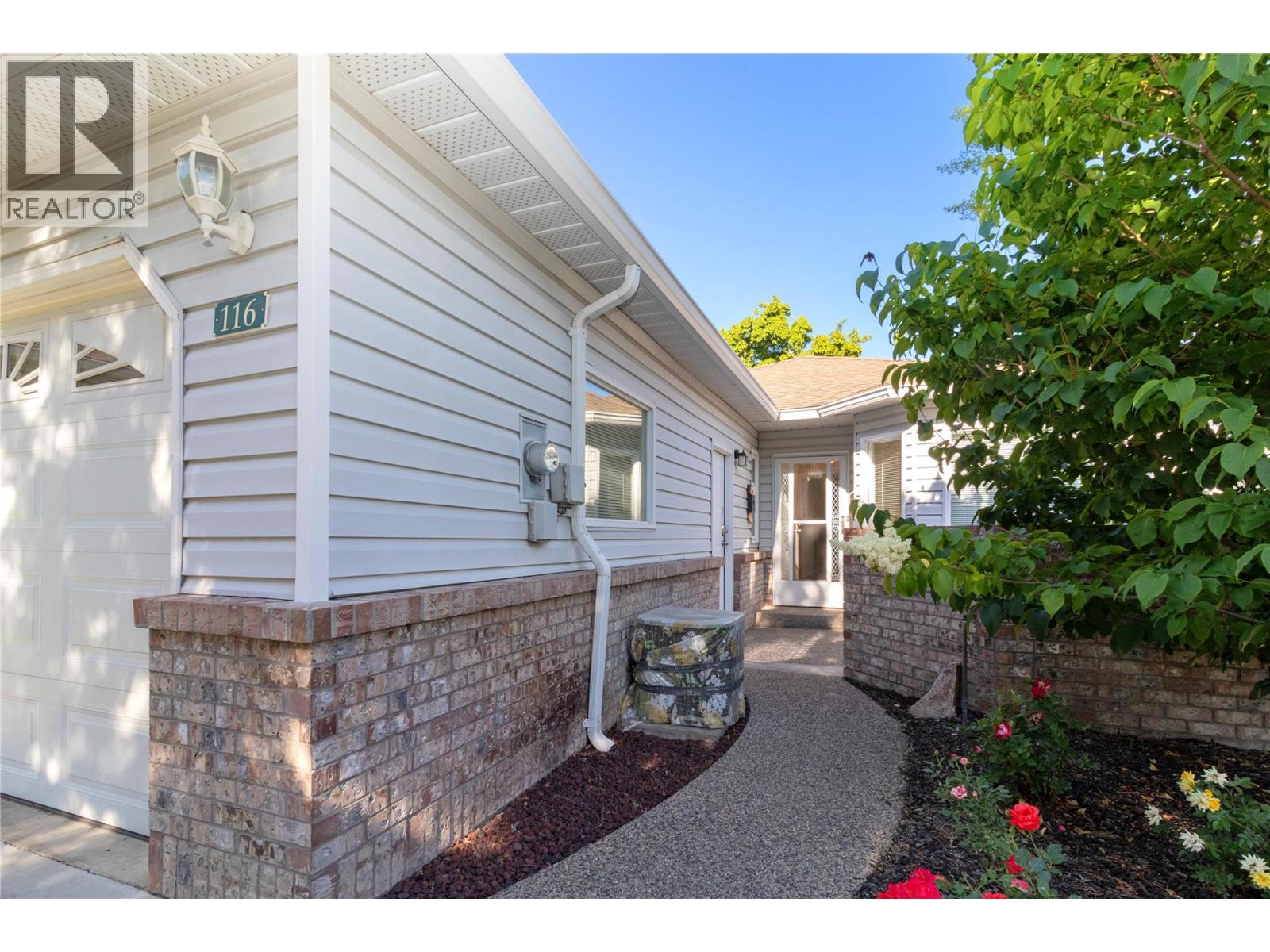 #116 915 Saskatoon Road - 4