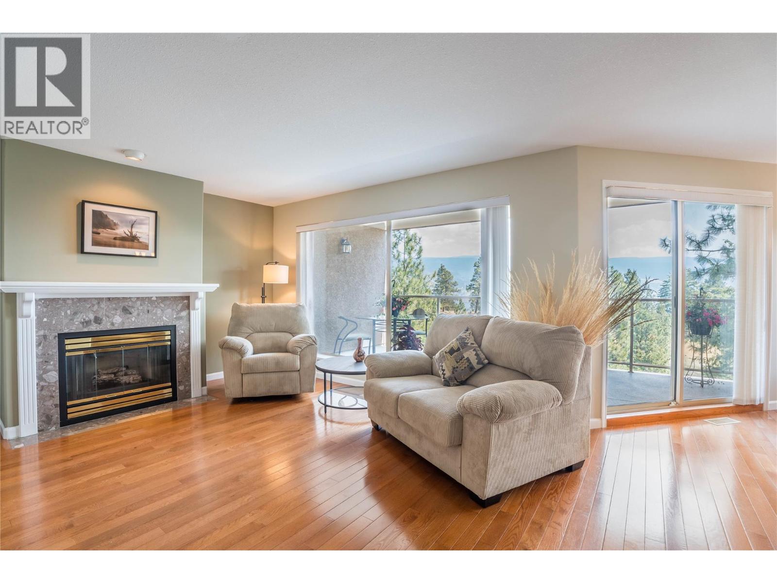 #302 17456 Snow Avenue - 5
