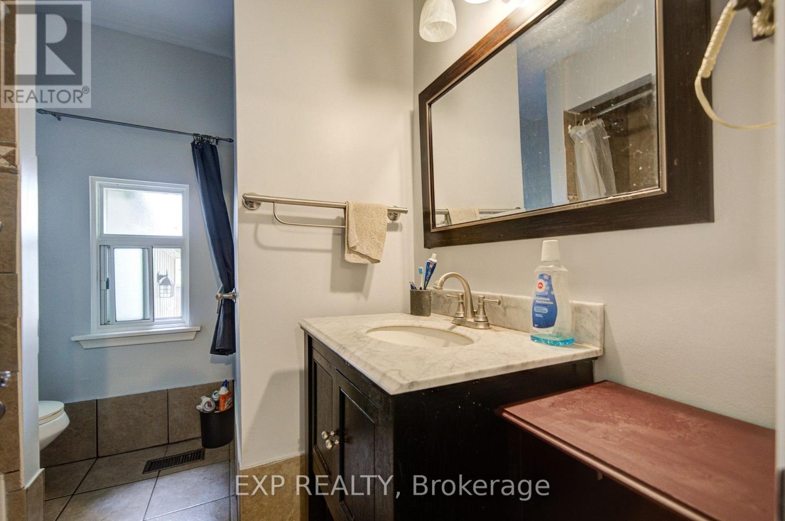 176 SEDGEMOUNT DRIVE - 15