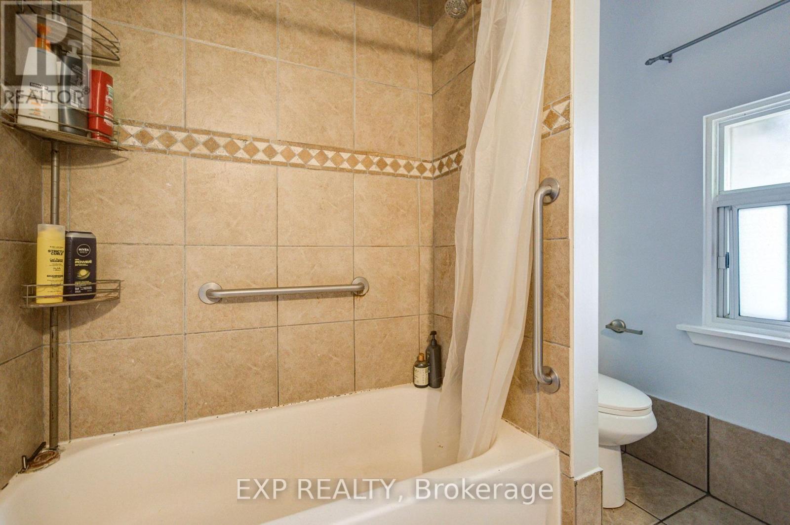 176 SEDGEMOUNT DRIVE - 16