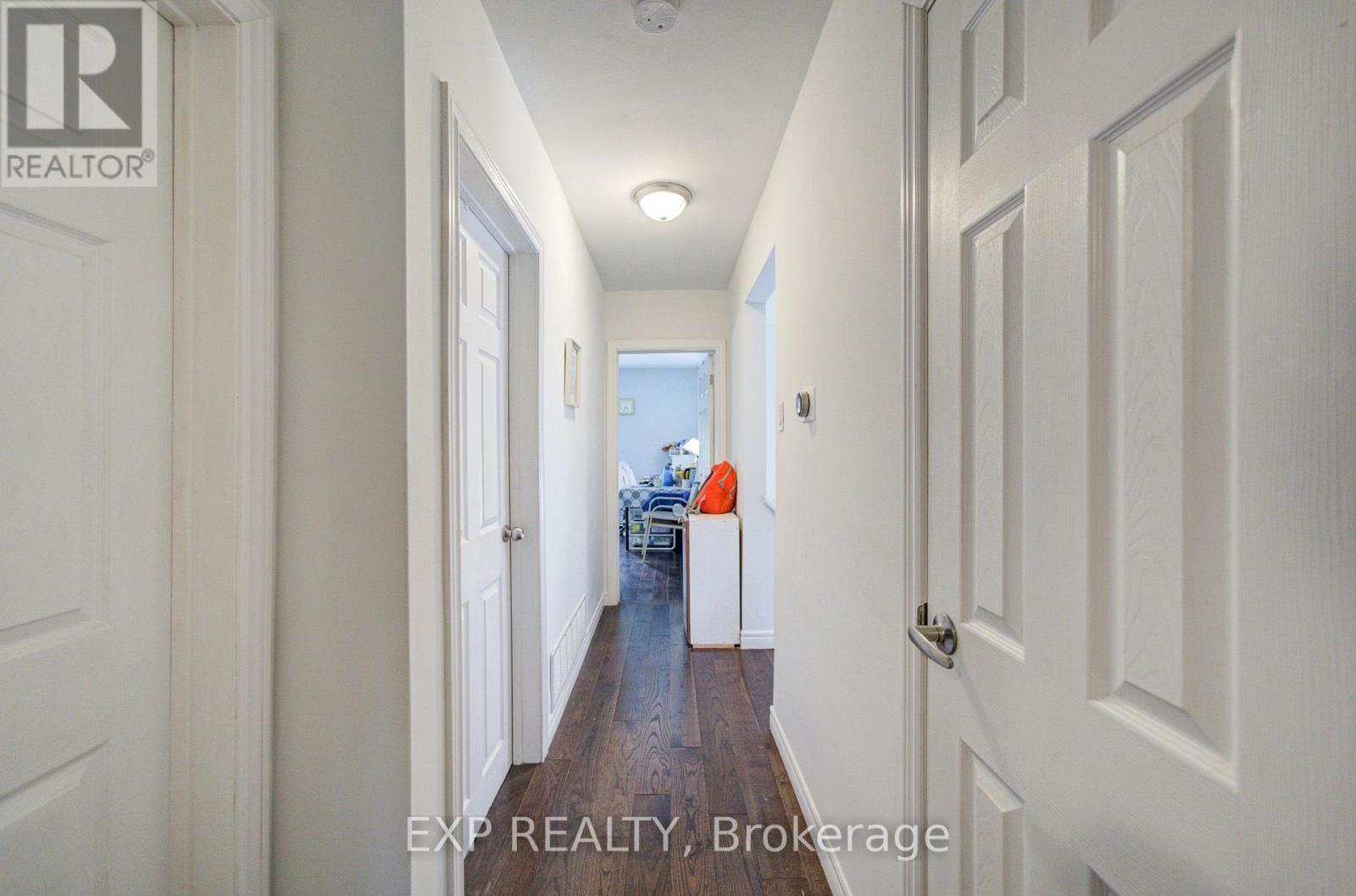 176 SEDGEMOUNT DRIVE - 17