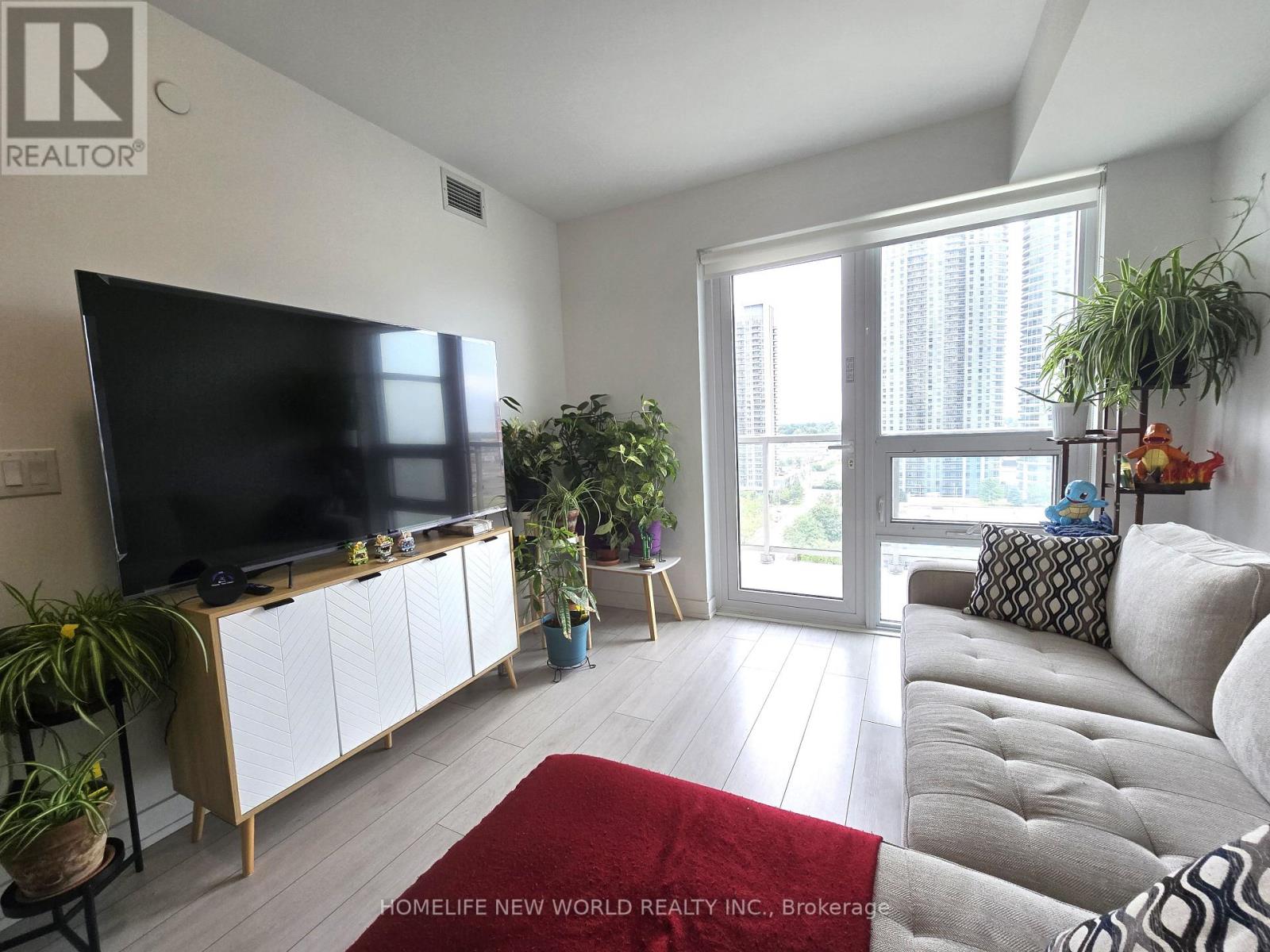 1206 - 2033 KENNEDY ROAD