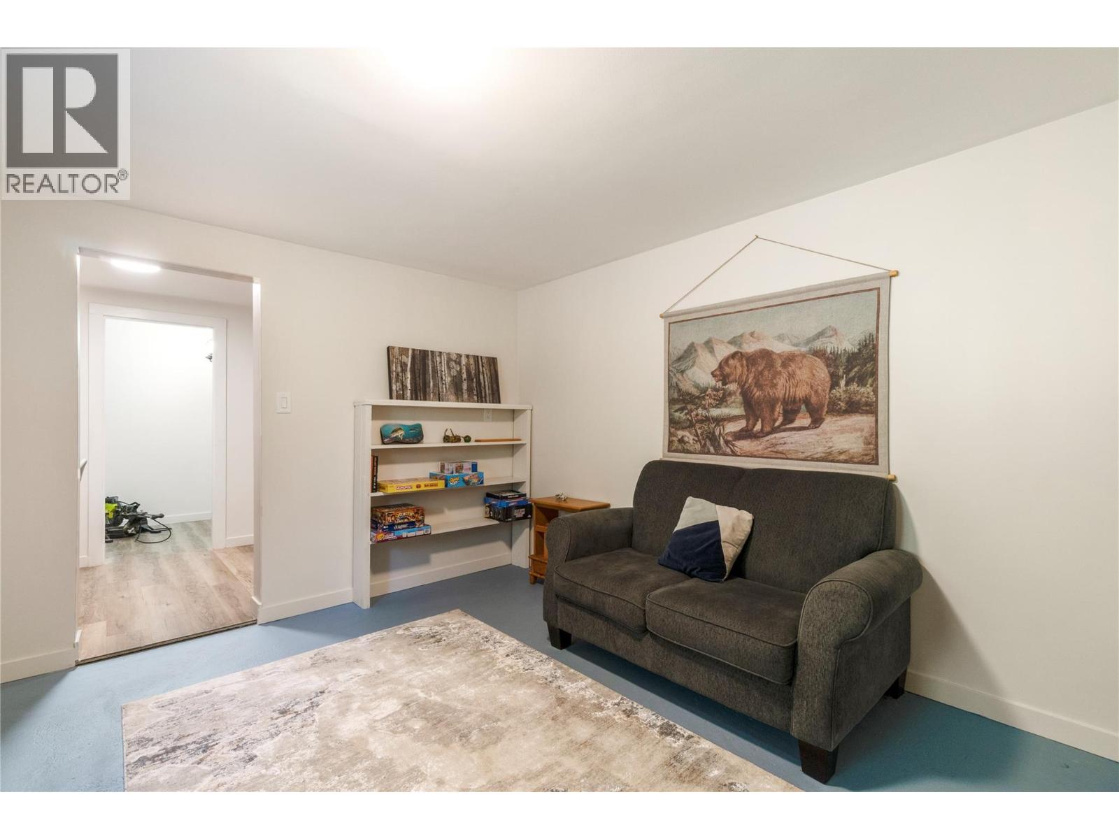 4265 Eagle Bay Road - 43