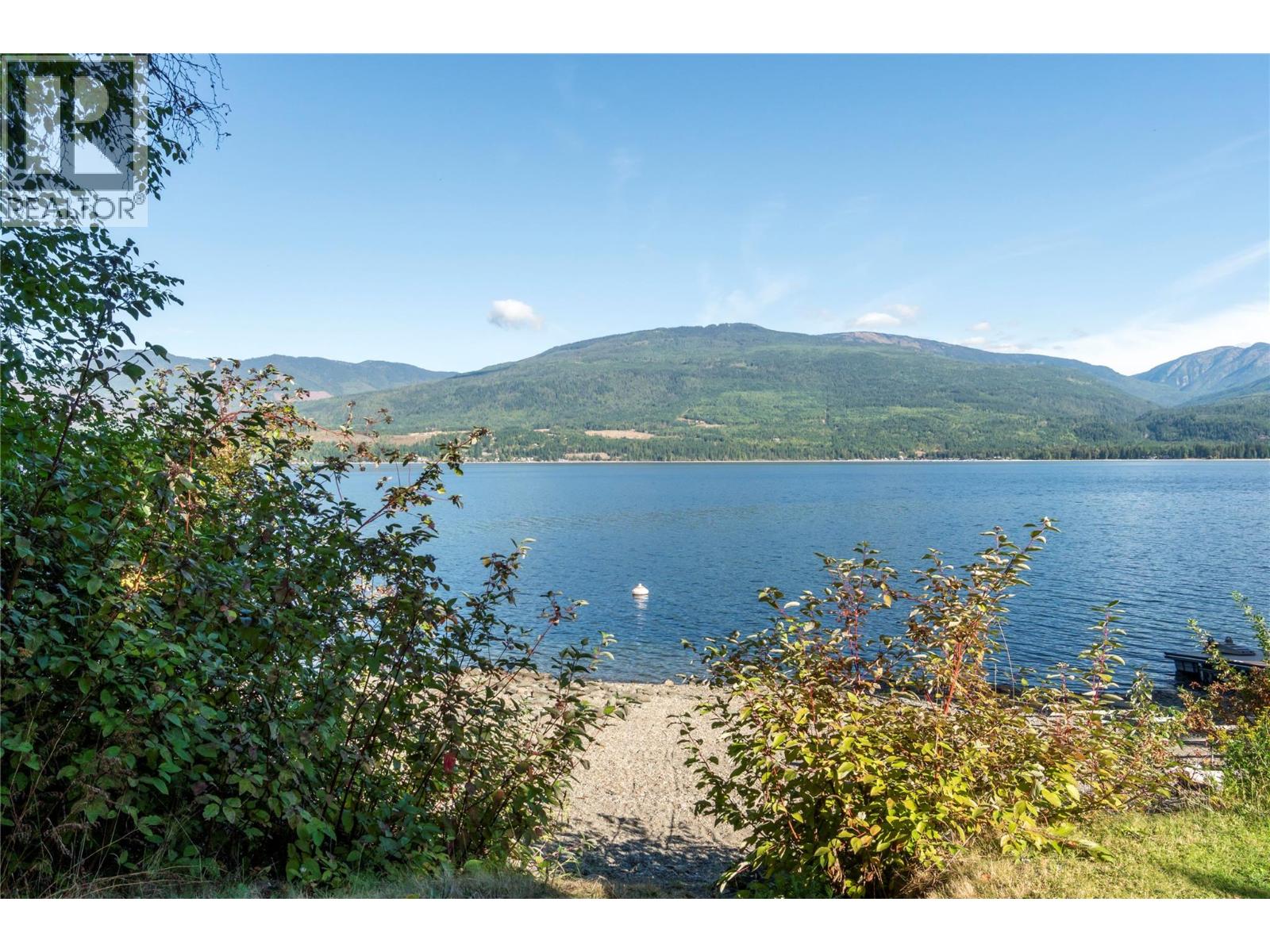  4265 Eagle Bay Road, Eagle Bay