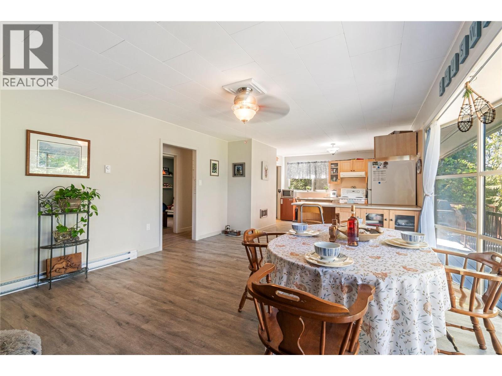  4265 Eagle Bay Road, Eagle Bay