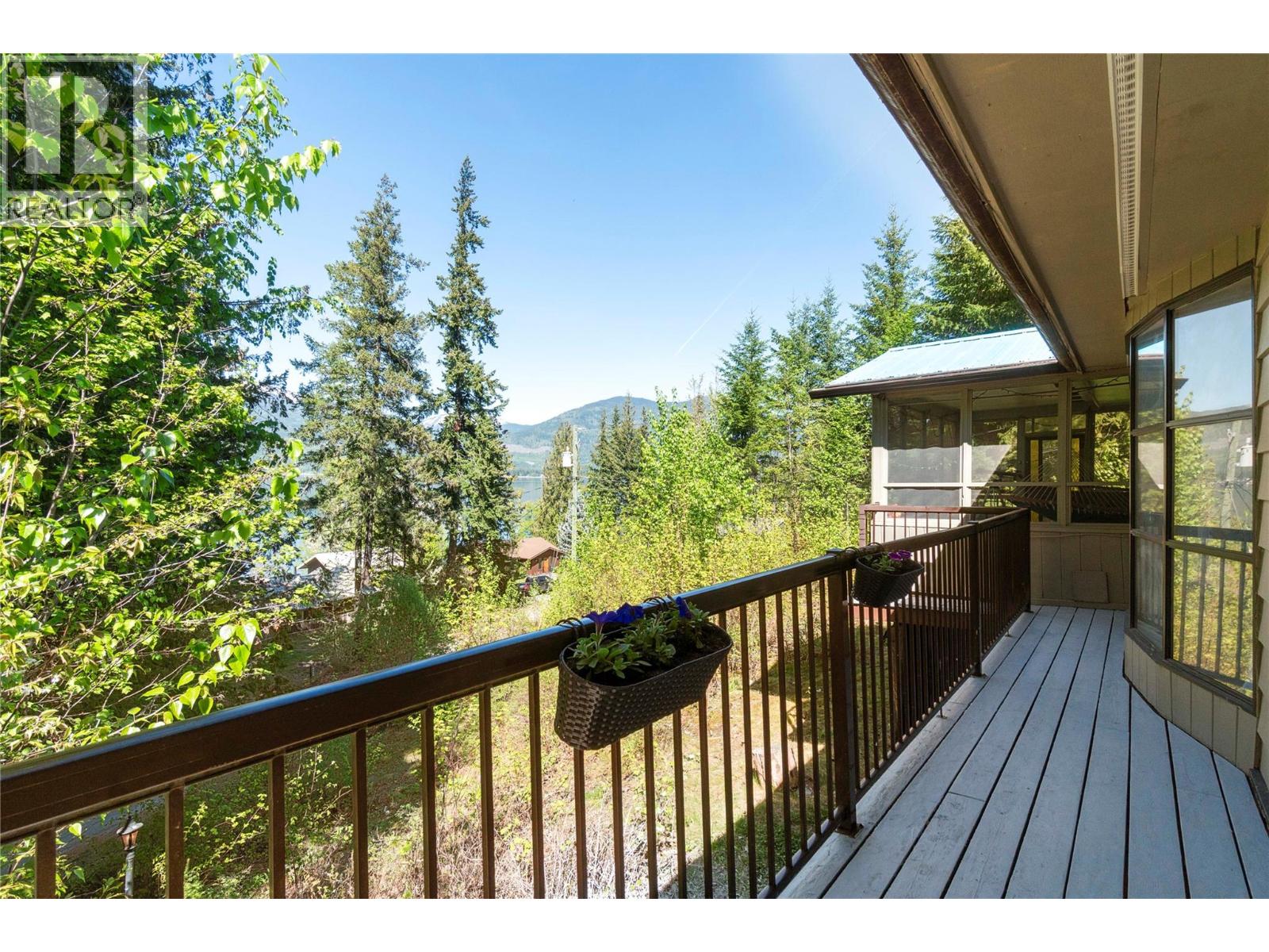  4265 Eagle Bay Road, Eagle Bay