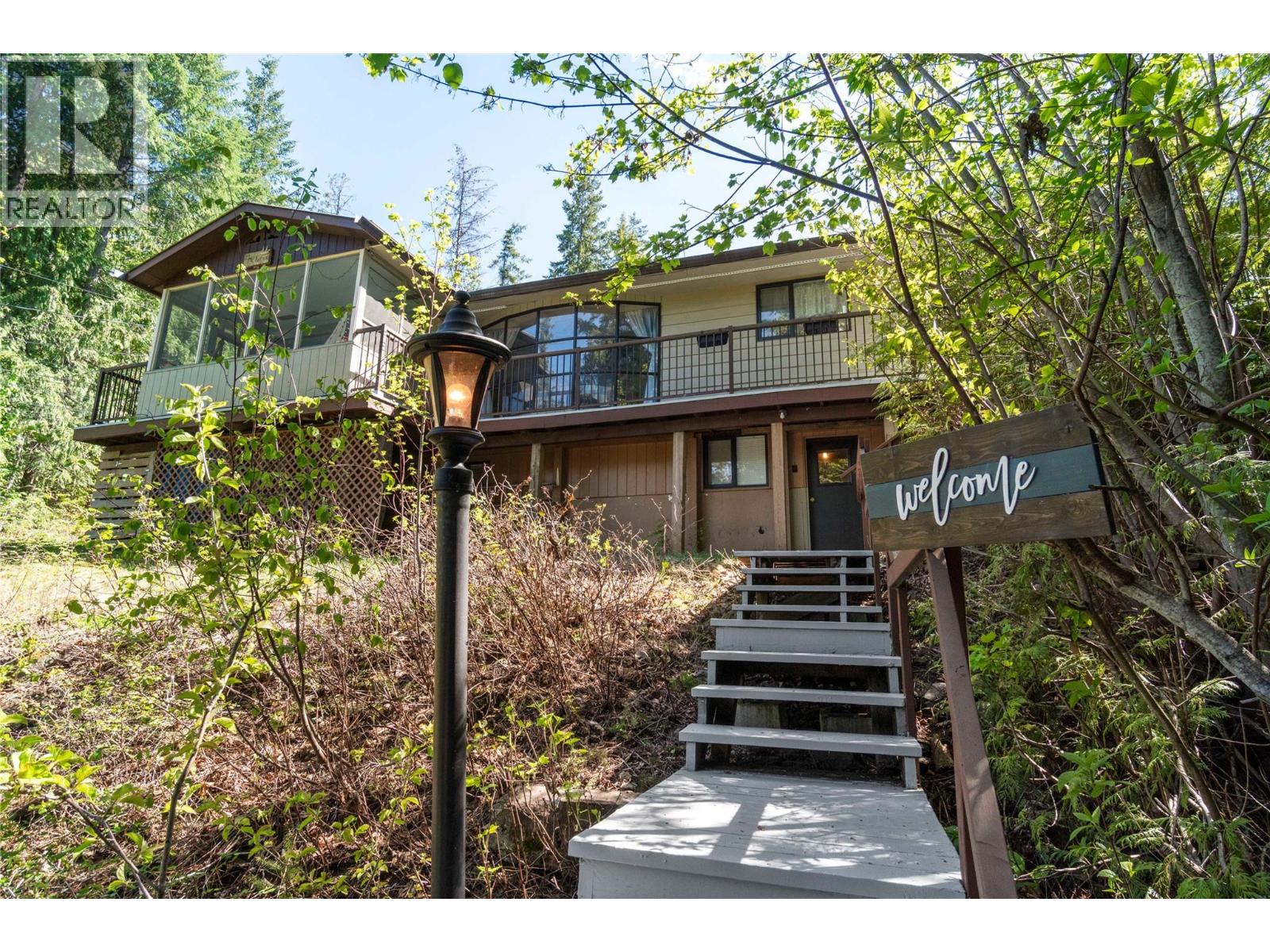  4265 Eagle Bay Road, Eagle Bay